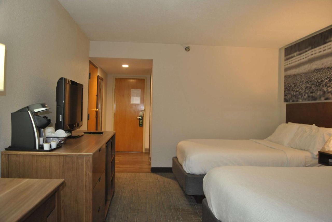 Clarion Pointe Hopkinsville Near The Bruce Convention Center Buitenkant foto
